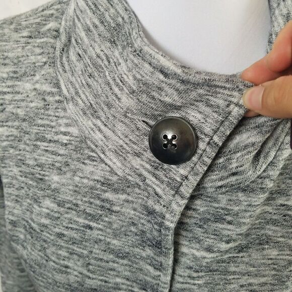 Cabi hourglass sweatshirt 596 medium grey - Picture 5 of 5